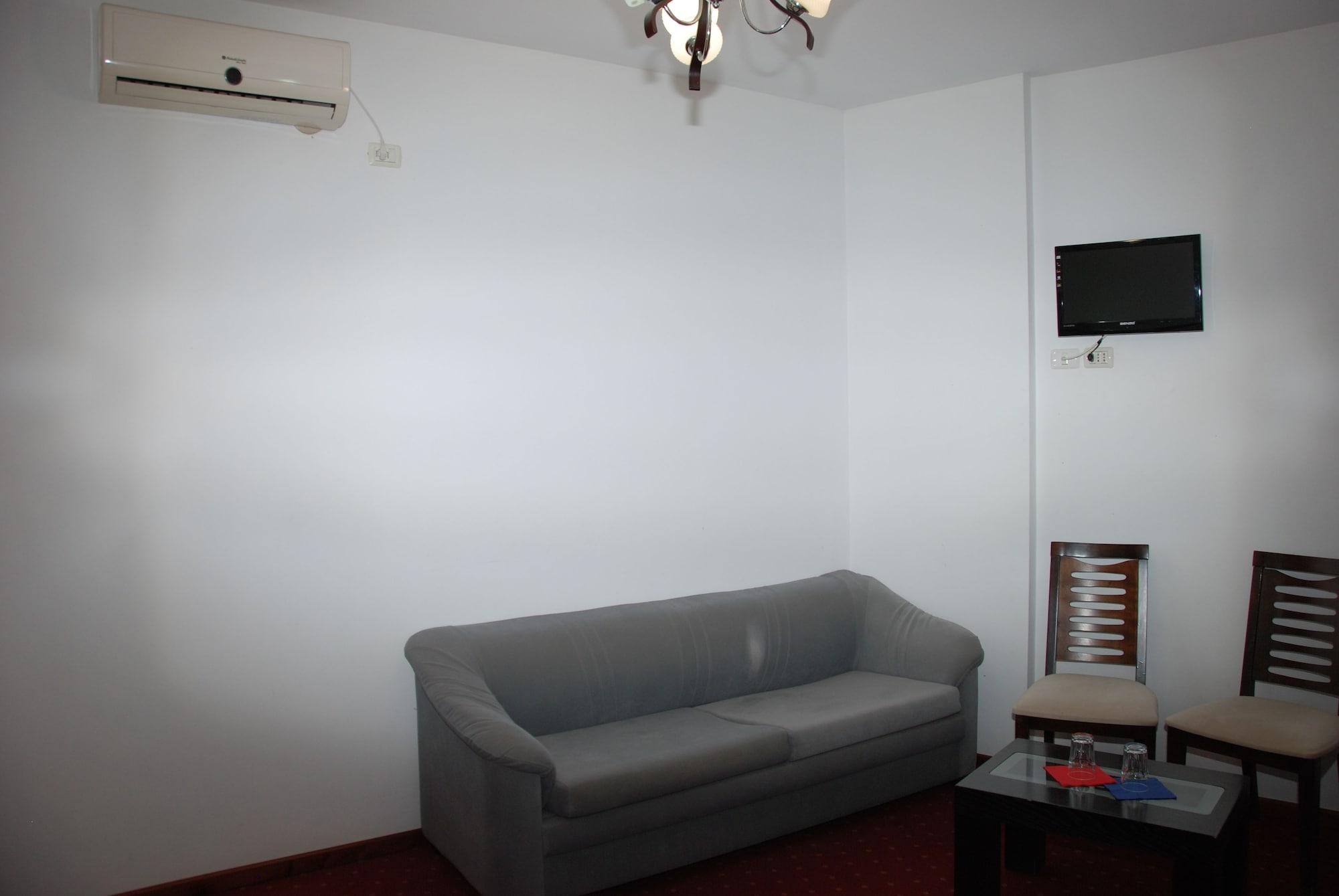 Hotel Strora Sarandë Exteriör bild