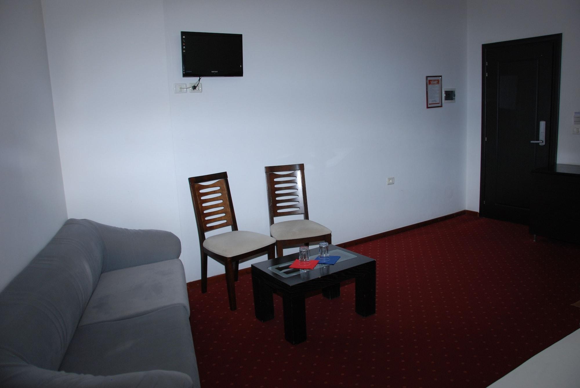 Hotel Strora Sarandë Exteriör bild