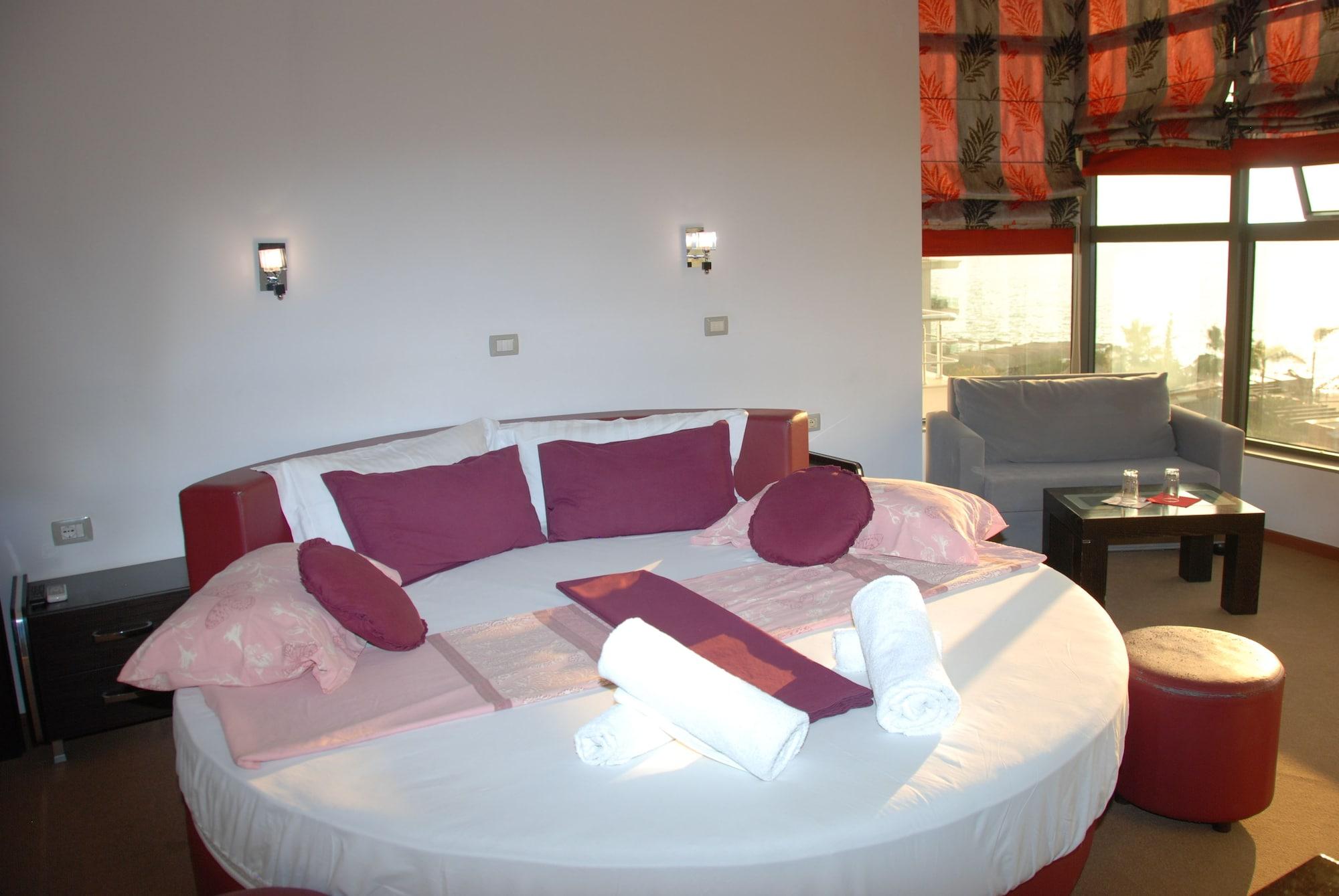 Hotel Strora Sarandë Exteriör bild