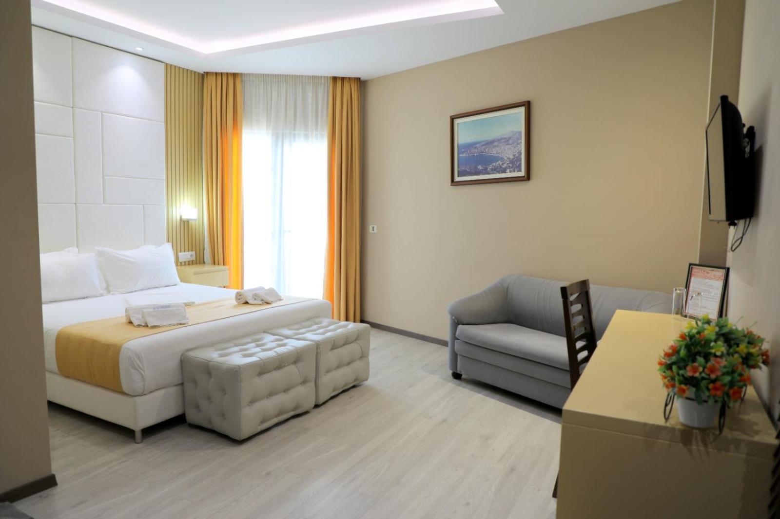 Hotel Strora Sarandë Exteriör bild