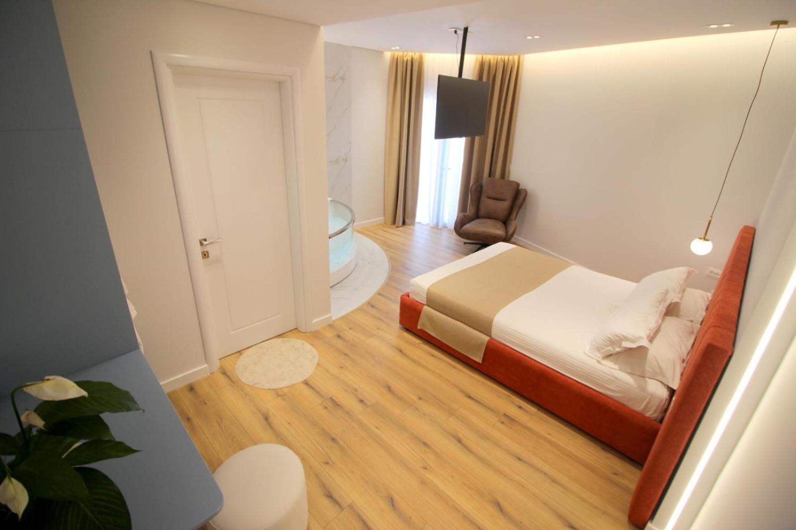 Hotel Strora Sarandë Exteriör bild