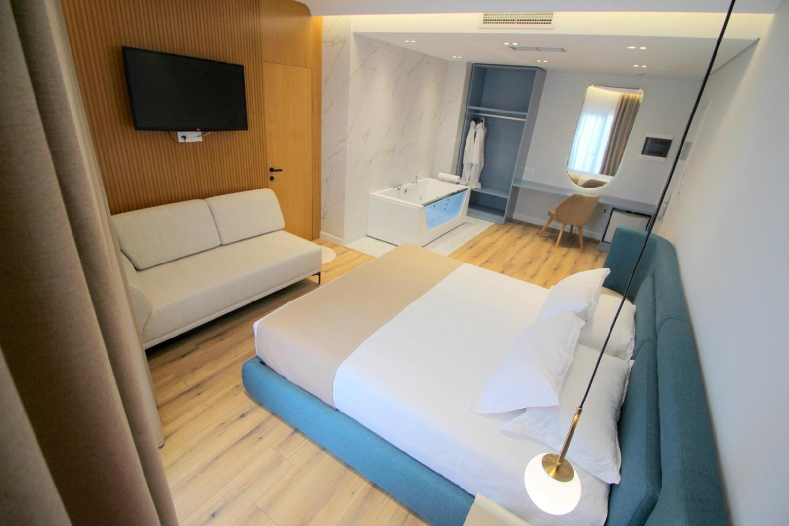 Hotel Strora Sarandë Exteriör bild